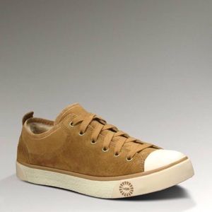 UGG Evera Sneakers